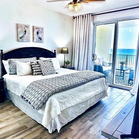 Barefoot Bliss - Beachfront Condo - Sleeps 12 Panama City Beach Bagian luar foto