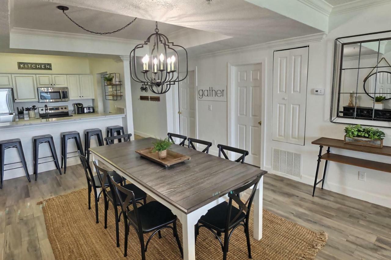 Barefoot Bliss - Beachfront Condo - Sleeps 12 Panama City Beach Bagian luar foto