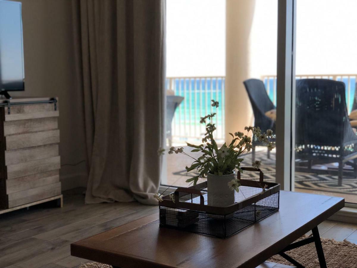 Barefoot Bliss - Beachfront Condo - Sleeps 12 Panama City Beach Bagian luar foto