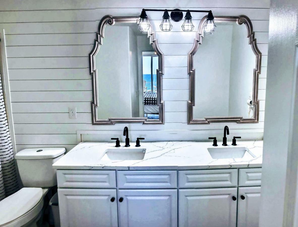 Barefoot Bliss - Beachfront Condo - Sleeps 12 Panama City Beach Bagian luar foto